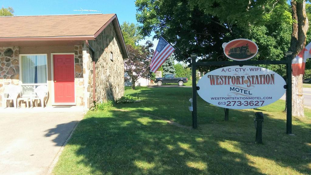 Westport Station Motel Экстерьер фото